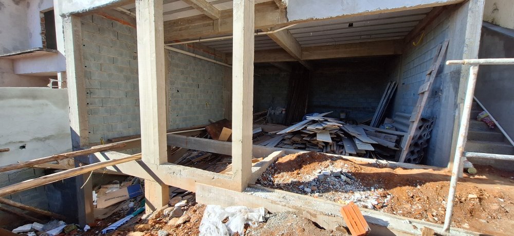 �rea Servi�o Amplo