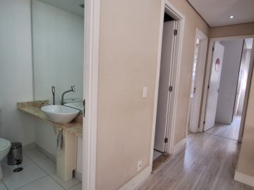 Lavabo e Corredor Quartos