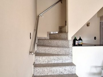 Escada Quartos