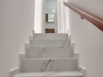 Escada Quartos