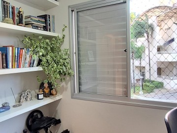 Quarto 1 (Office)