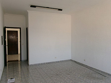Sala Comercial Granja Viana